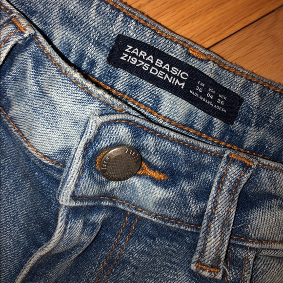 Zara embroidered jeans - Picture 2 of 3